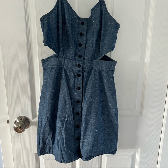 Madewell Chambray Cut Out Dress - Picture 4 of 4
